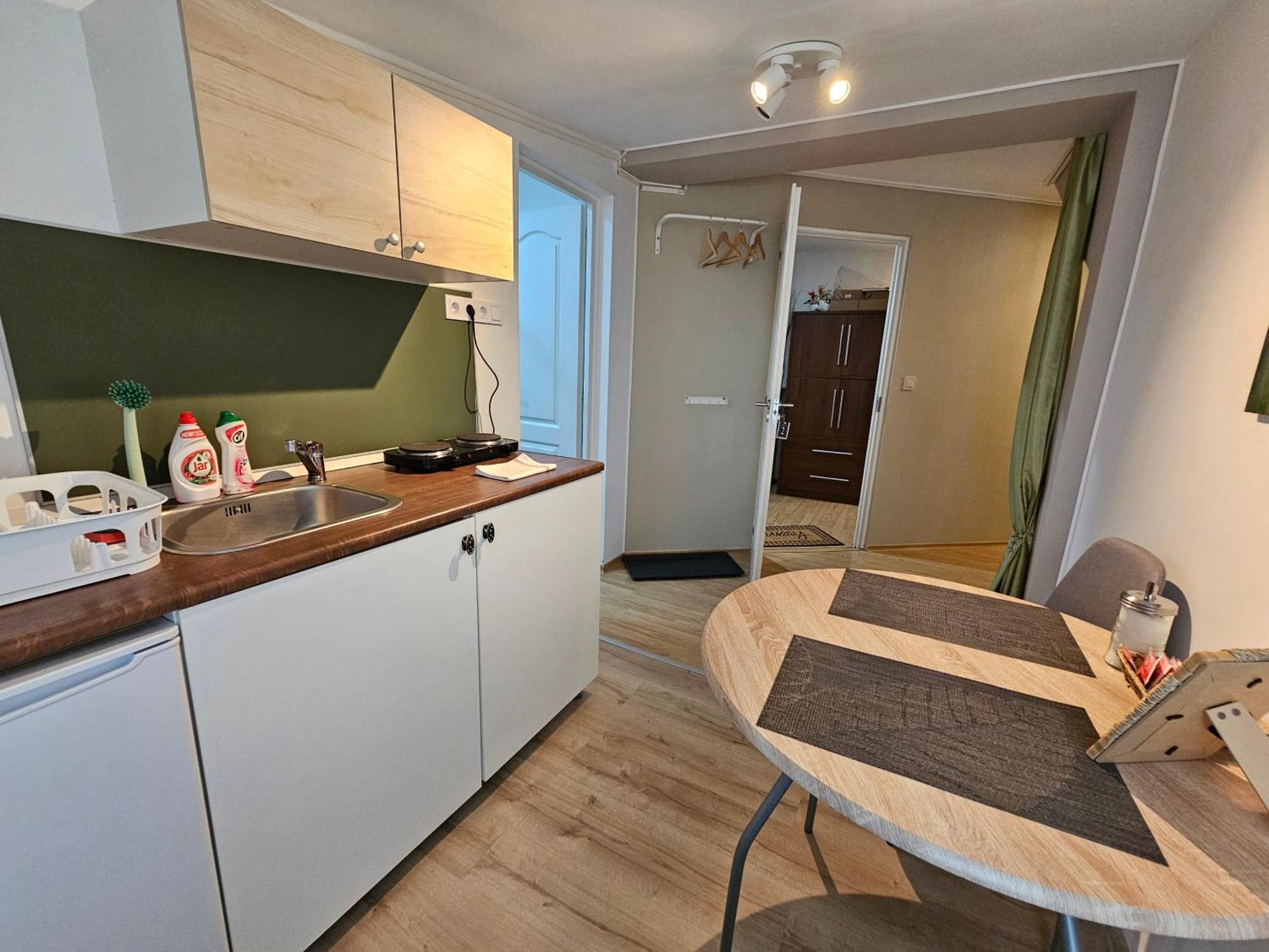 Apartament Hedi Vendeghaz Eger Zewnętrze zdjęcie
