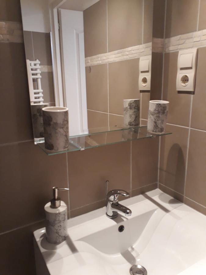 Apartament Hedi Vendeghaz Eger Zewnętrze zdjęcie