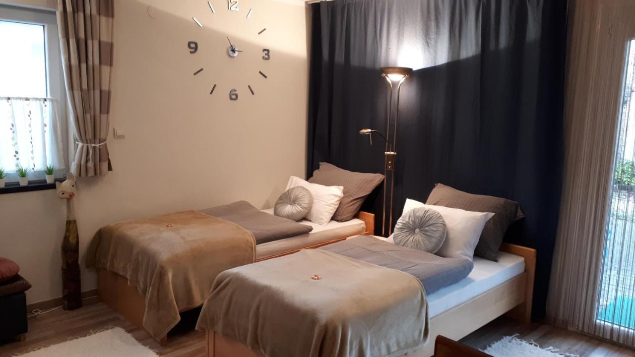 Apartament Hedi Vendeghaz Eger Zewnętrze zdjęcie