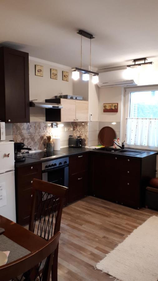 Apartament Hedi Vendeghaz Eger Zewnętrze zdjęcie